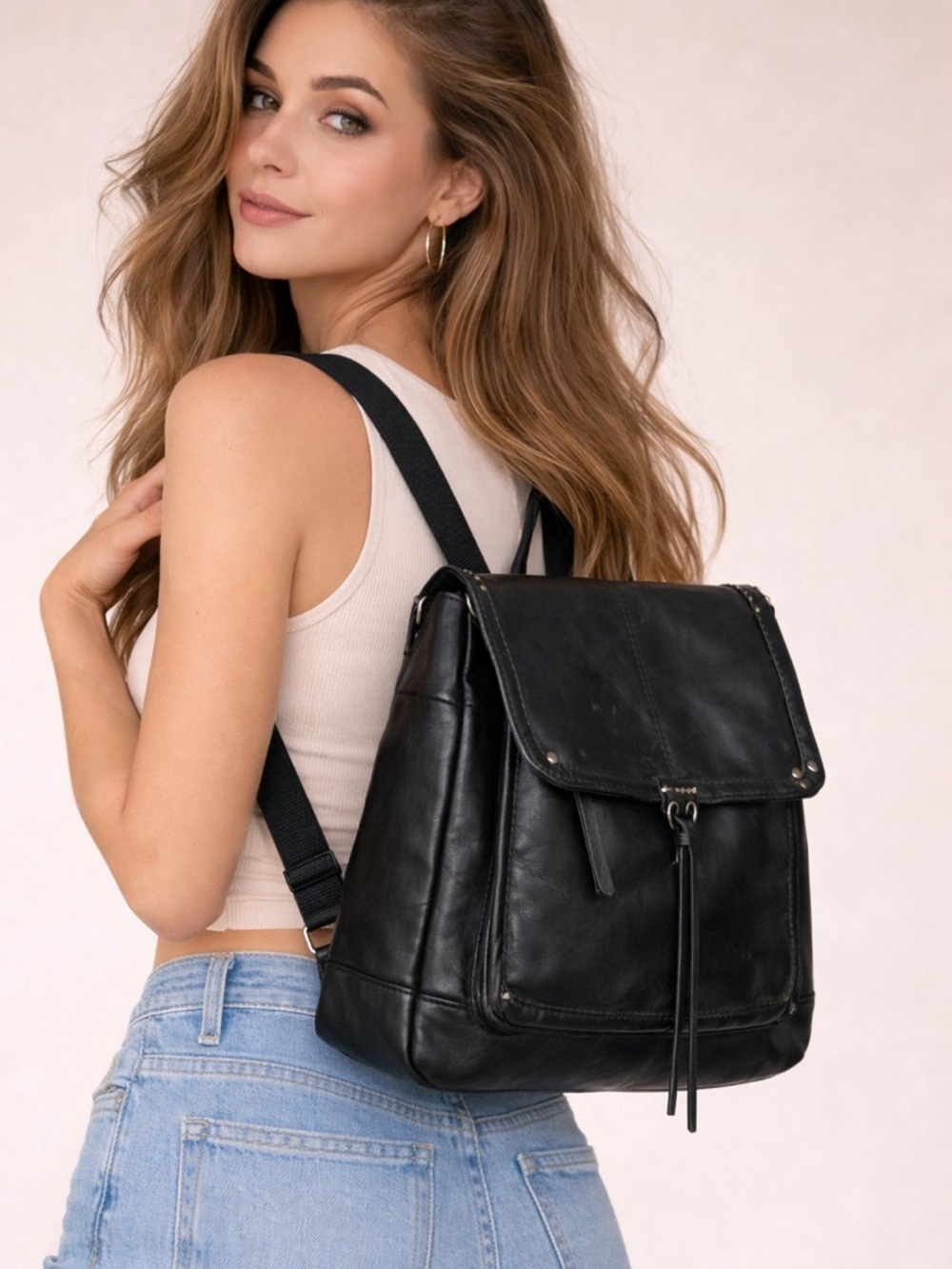 the sak | Ventura Black Leather Convertible Backpack Crossbody Messenger Bag